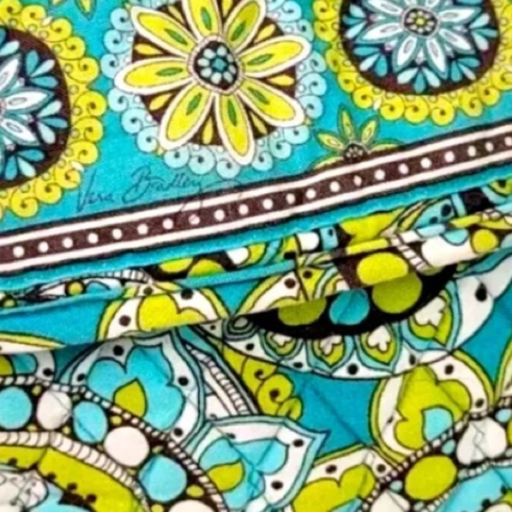 Vera Bradley Insulated Lunch Tote Bag Retired Pattern Peacock Floral Quilted Bag